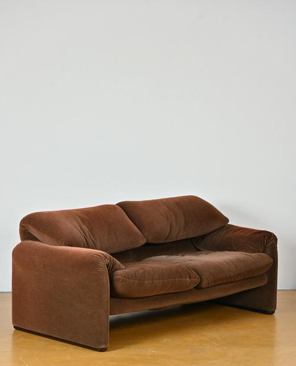 Loeckx AuctioneersVico Magistretti for Cassina: sofa and two armchai…