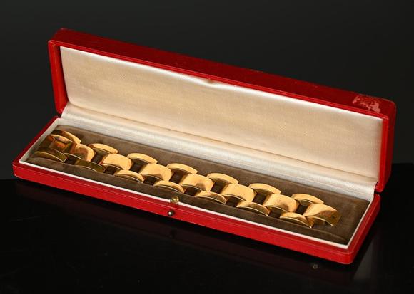 Loeckx AuctioneersA 1950s yellow gold bracelet (no hallmarks) (*)…