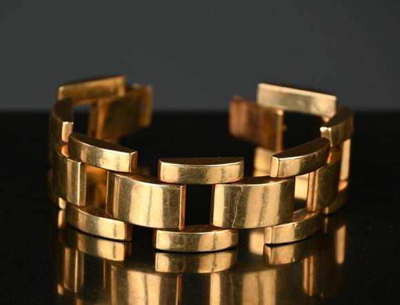 Loeckx AuctioneersA 1950s yellow gold bracelet (no hallmarks) (*)…