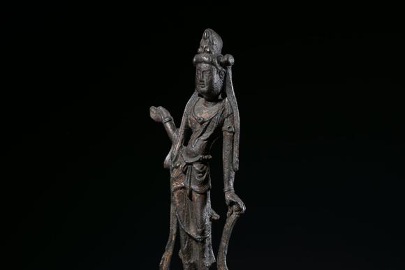 三杉美術(shù)唐 金銅菩薩站像
