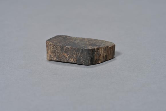 三杉美術(shù)香木