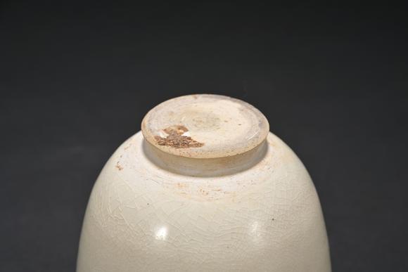 三杉美術(shù)唐 白瓷高足杯