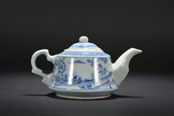 三杉美術(shù)明 青花壺