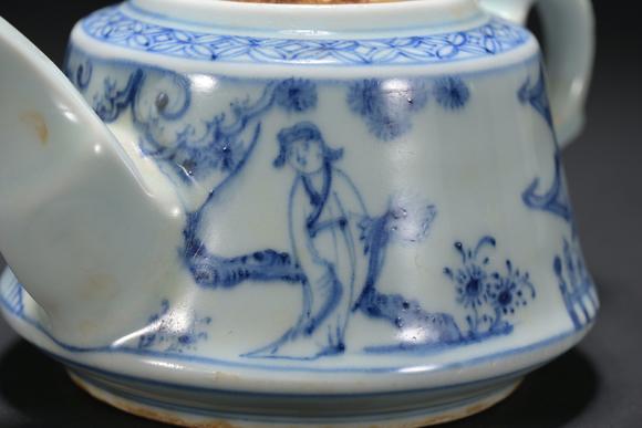 三杉美術(shù)明 青花壺
