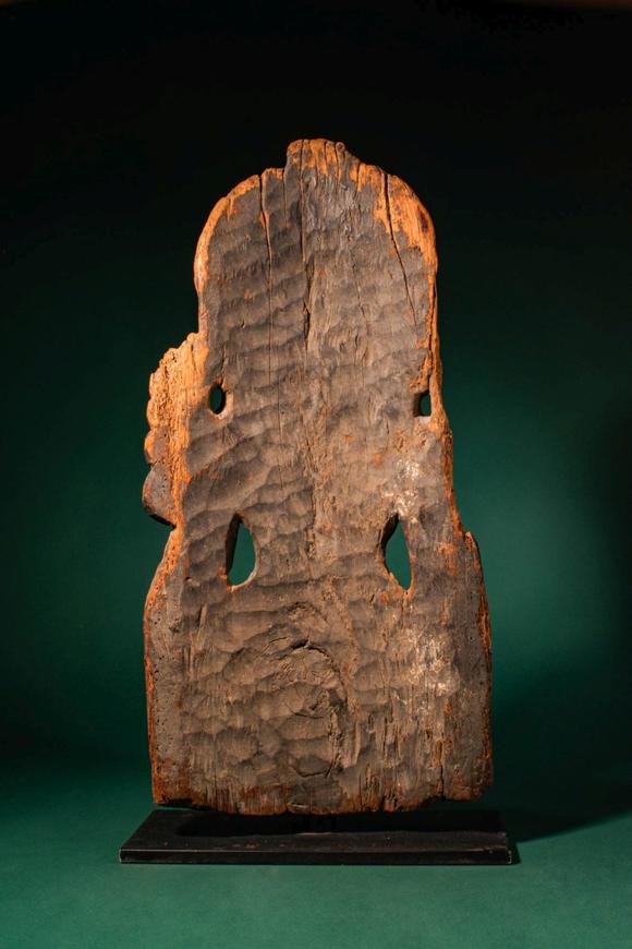 Apollo Art AuctionsCa. 16th century AD, or earlier. >
A finely carved wooden mask depicting a bodhisattva, rendered