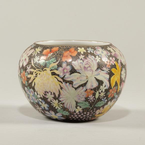 東京飛鳥清 粉彩百花不落地小罐