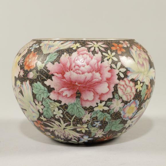 東京飛鳥清 粉彩百花不落地小罐