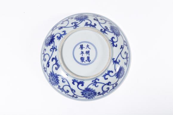 千葉大和青花纏枝花卉紋洗