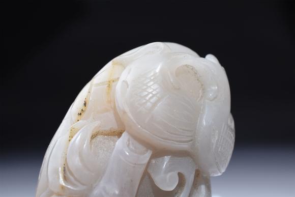 北京寶蘊(yùn)京白玉鴛鴦靈芝手把件