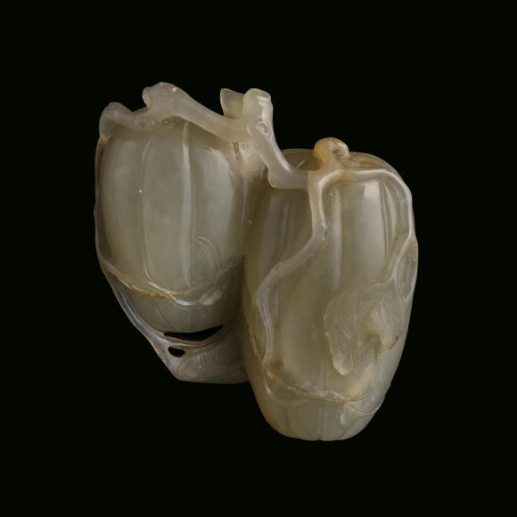 Oakridge Auction Gallery十八世紀 玉瓜把件  A Chinese melon-form jade ornament