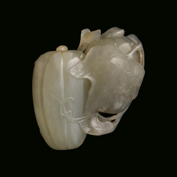 Oakridge Auction Gallery十八世紀 玉瓜把件  A Chinese melon-form jade ornament