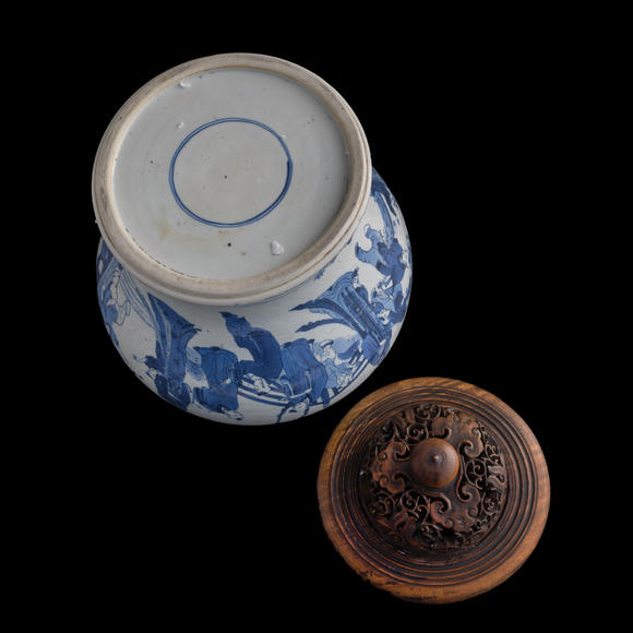 Oakridge Auction Gallery清康熙 青花三娘教子圖將軍罐（附硬木蓋）  A Chinese blue and white 'Sanniang Teaching Her Son' narrative jar