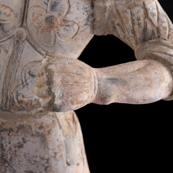 Oakridge Auction Gallery西元618-907年盛唐 灰胎武士俑一對(duì)  A pair of Chinese gray pottery warrior figures