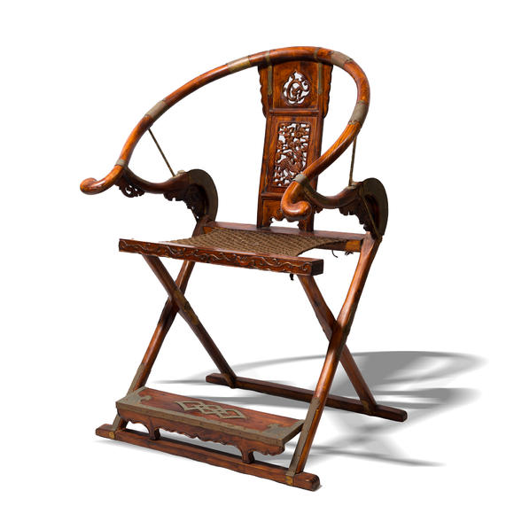 Oakridge Auction Gallery黃花梨交椅  A Chinese Huanghuali folding armchair