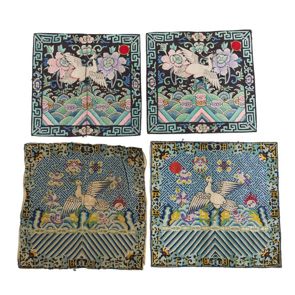 Oakridge Auction Gallery十九世紀 各式織繡及補子二十一個  Twenty Chinese rank badges and one embroidery