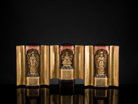 Galerie ZackeYAMAMOTO MOSUKE: A HIGHLY IMPORTANT COMPLETE SET OF 33 ‘THE SAIGOKU KANNON PILGRIMAGE ‘GOLD LACQUER ZUSHI (PORTABLE BUDDHIST SHRINES), DATED 1854