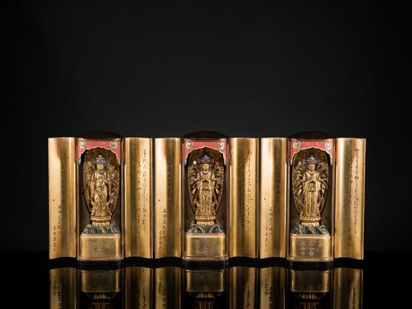 Galerie ZackeYAMAMOTO MOSUKE: A HIGHLY IMPORTANT COMPLETE SET OF 33 ‘THE SAIGOKU KANNON PILGRIMAGE ‘GOLD LACQUER ZUSHI (PORTABLE BUDDHIST SHRINES), DATED 1854
