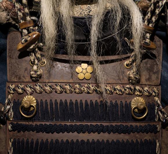 Galerie ZackeMYOCHIN: AN OKEGAWA NIMAI-DO GUSOKU (TWO-PIECE CUIRASS ARMOR) AND SUJIBACHI KABUTO, WITH NKBKHK TOKUBETSU KICHO (ESPECIALLY IMPORTANT) SHIRYO CERTIFICATE