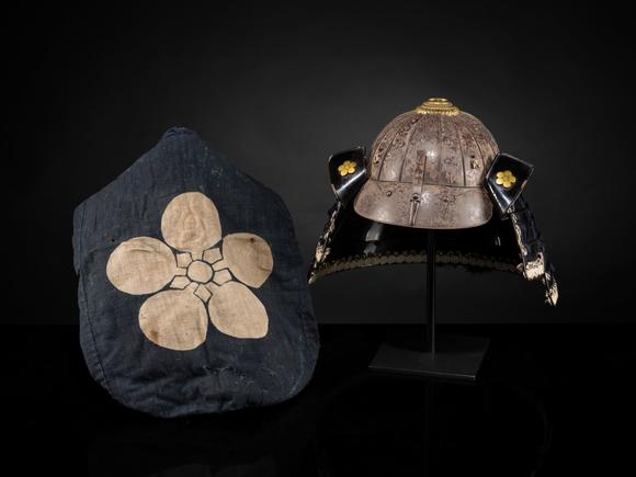 Galerie ZackeMYOCHIN: AN OKEGAWA NIMAI-DO GUSOKU (TWO-PIECE CUIRASS ARMOR) AND SUJIBACHI KABUTO, WITH NKBKHK TOKUBETSU KICHO (ESPECIALLY IMPORTANT) SHIRYO CERTIFICATE