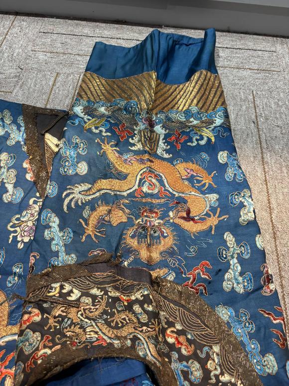 吉本株式會社清代 緙絲龍袍