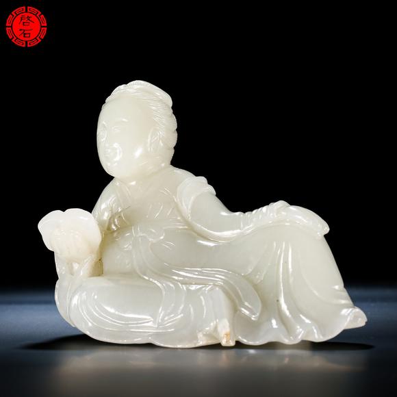 北京啟石清 圓雕仕女?dāng)[件（帶木座）