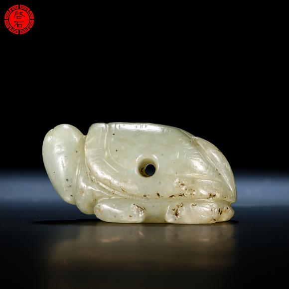 北京啟石明 圓雕玉龜