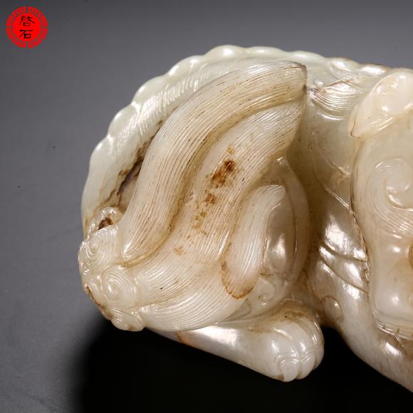 北京啟石明 圓雕瑞獸