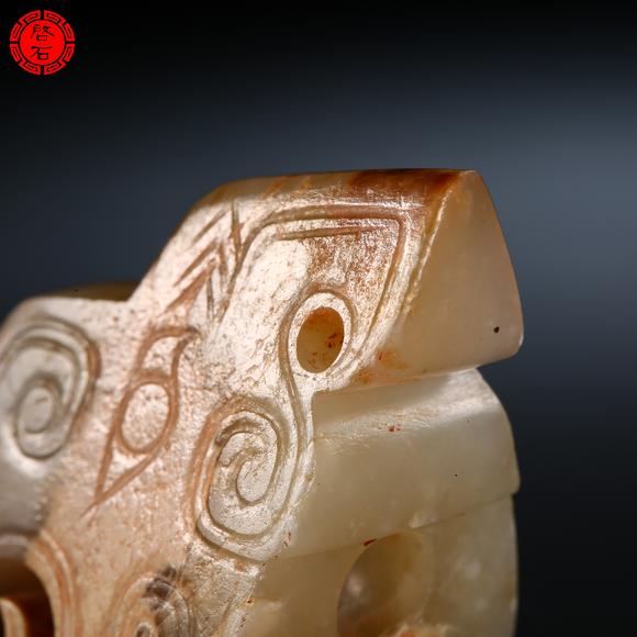 北京啟石明 圓雕玉鳥(niǎo)佩