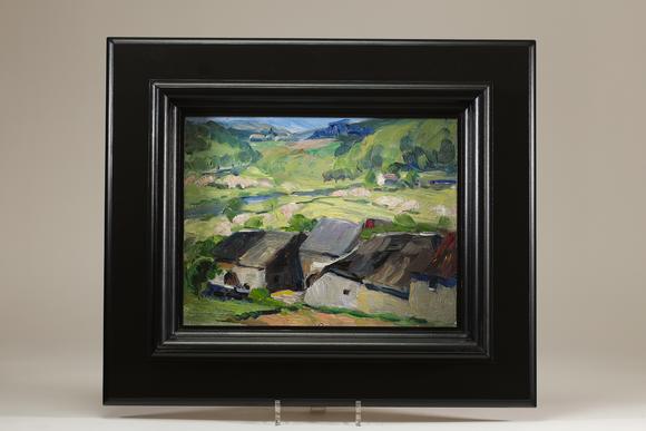 Goldfield Auction sarlsRichard HEINTZ (1871-1929), huile sur carton représentant une vue du village de Sy animée par des habitations rurales au premier plan ouvrant sur un v