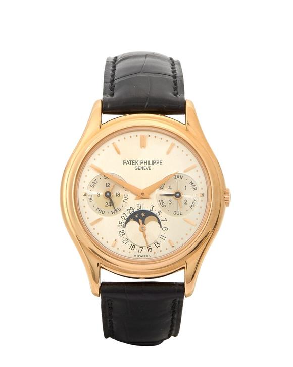 RoseberysPatek Philippe. An 18ct rose gold perpetual calendar wristwatch?
R