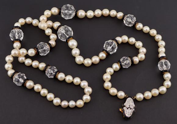 Clarke Auction GalleryJEWELRY. DAVID WEBB 18kt Gold Diamond Pearl, Onyx