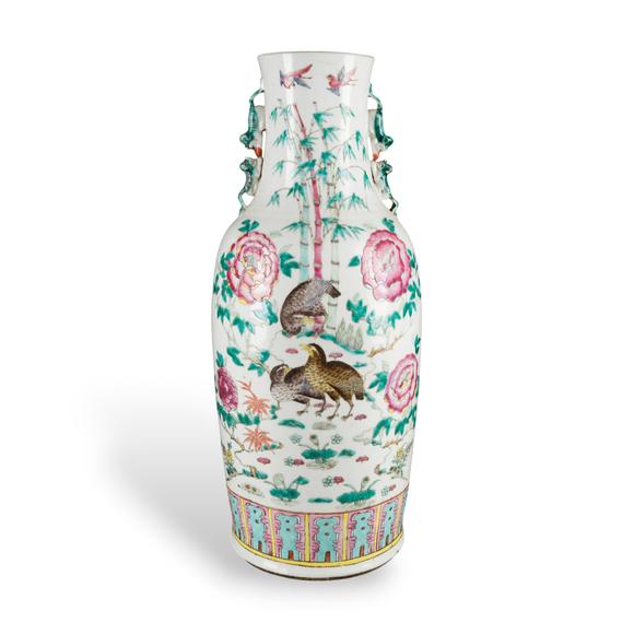Hargesheimer Kunstauktionen DüsseldorfEINE FAMILLE-ROSE-VASE MIT DARSTELLUNG VON \'AN JU LE YE\'