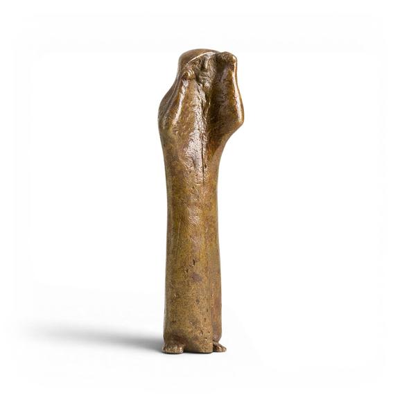 Hargesheimer Kunstauktionen DüsseldorfMARGARETE ADELHEID GEMMERT – STEHENDE FIGUR MIT MANTEL