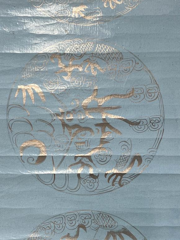 古河會銀手繪團(tuán)龍蠟箋
