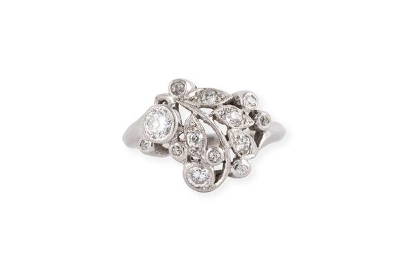 Hargesheimer Kunstauktionen DüsseldorfFLORALER DIAMANT RING