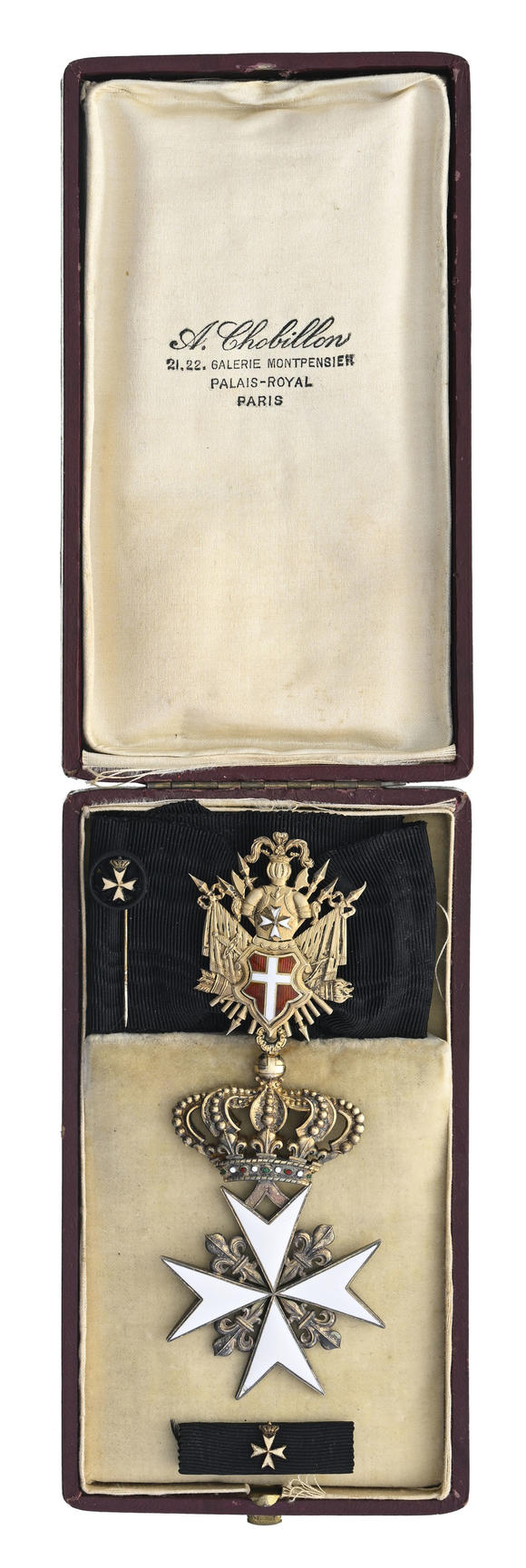 Piguet - H?tel des VentesOrdre Souverain Militaire Hospitalier de St Jean de Jérusalem, de Rhodes et de Malte, croix de Chevalier d'honneur et dévotion 