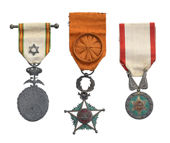 Piguet - H?tel des VentesRoyaume du Maroc, lot de 3 décorations
