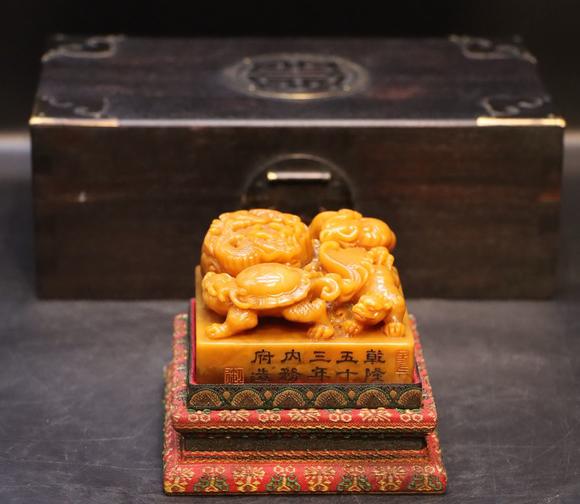 日本松町古美田黃四大神獸雕工，受命于天既壽永昌印章