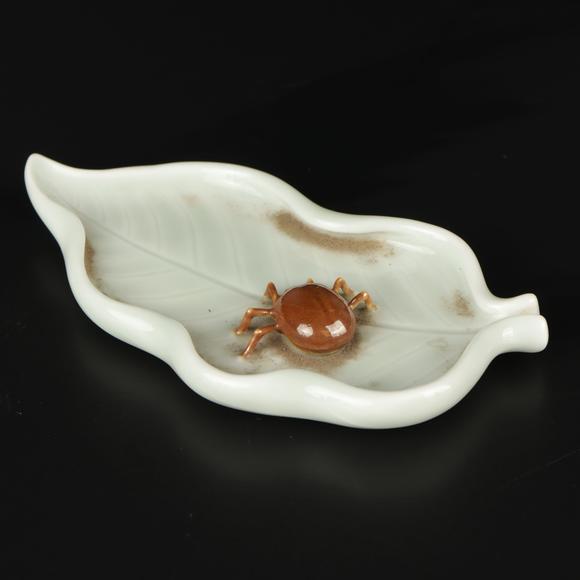 朱雀美術(shù)拍賣清 青釉筆洗