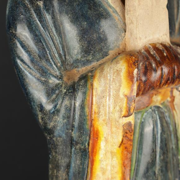 朱雀美術(shù)拍賣唐三彩 文官藍彩俑