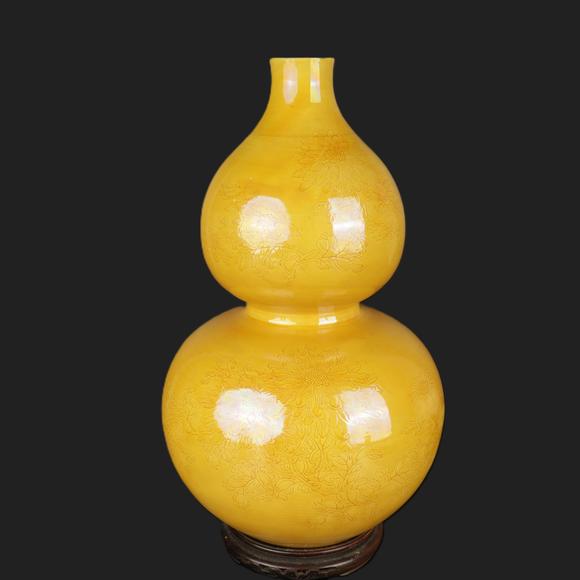 朱雀美術(shù)拍賣唐物 花瓶