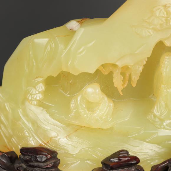 朱雀美術(shù)拍賣清 黃玉雕人物紋山子