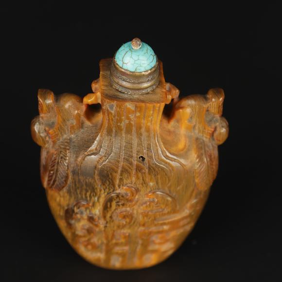 朱雀美術(shù)拍賣清 虎眼石鼻煙壺