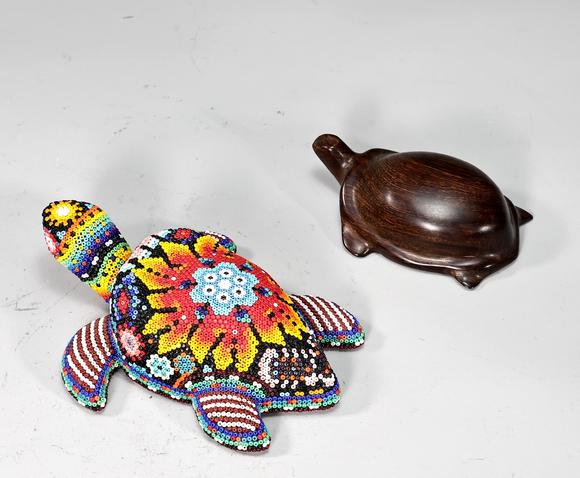 Karl s Collections IncHand Made Beads Mexican Turtle And Wood Carved Turtle 