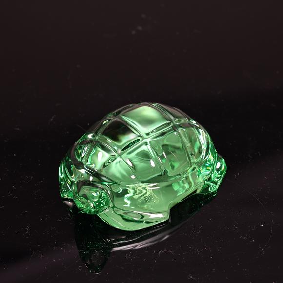 Karl s Collections IncBaccarat France Crystal Green Turtle Tortoise Figurine 