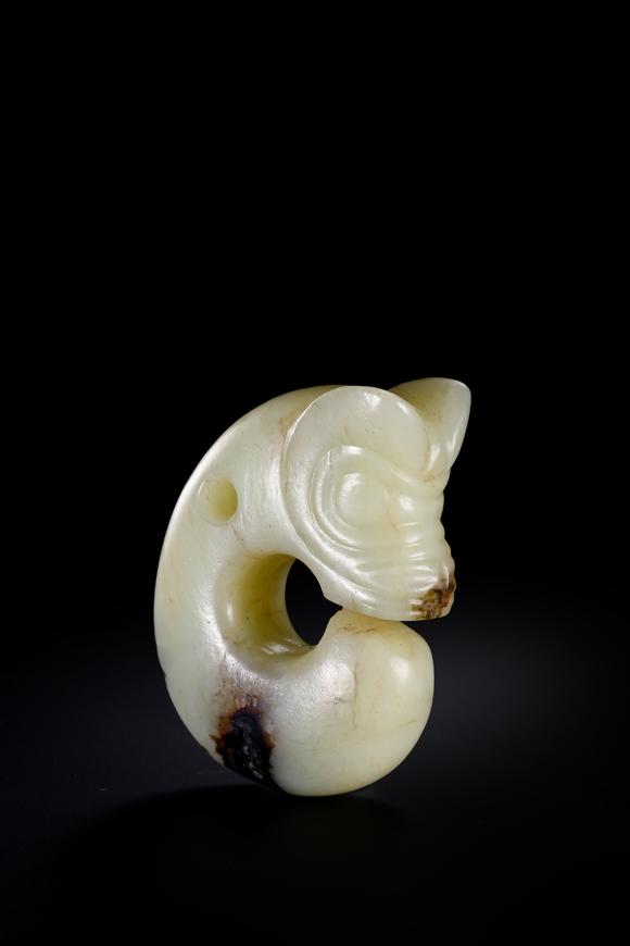 HUNG YUN ZHAI AUCTION HOUSE INCPre-Ming Dynasty Jade Pig-Dragon