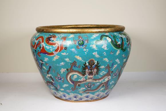 中鴻信清 銅胎掐絲琺瑯鎏金九龍缸一對(duì)