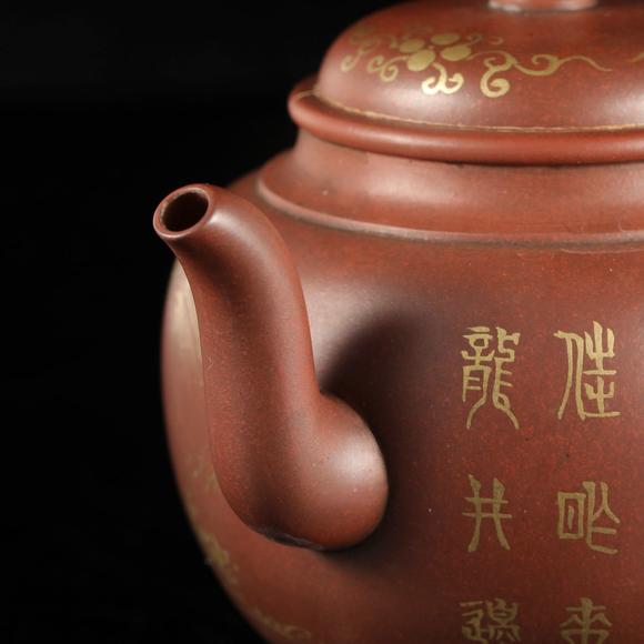藝是拍賣清·紫砂描金詩(shī)文壺
