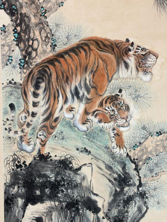 東京新日本張善孖（1882-1940）　雙虎　紙本立軸