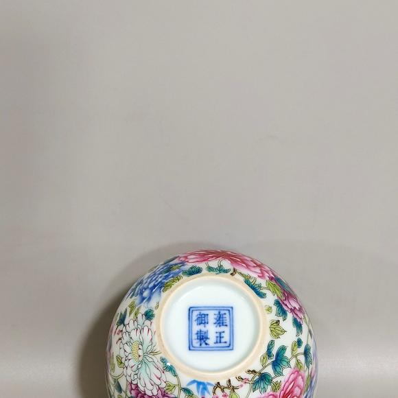 北京唐潮拍賣有限公司御製花卉杯